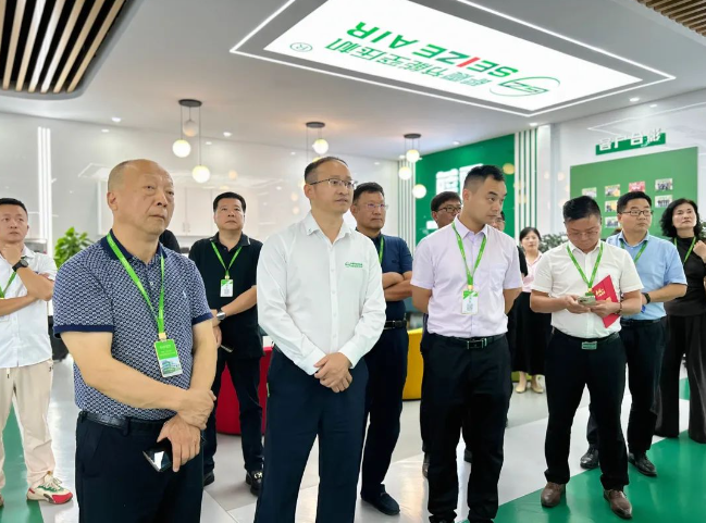 �_���ܿՉ��C